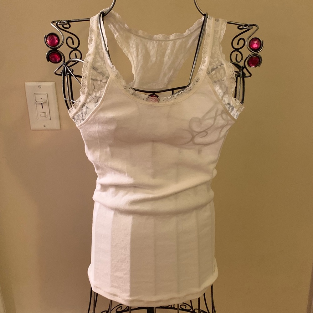 Hollister White Top